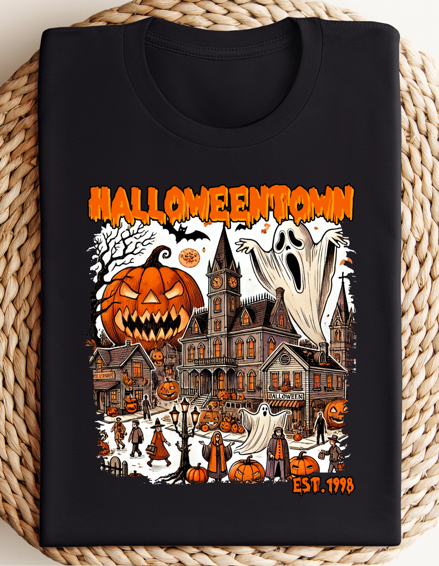 HALLOWEEN TOWN (2)